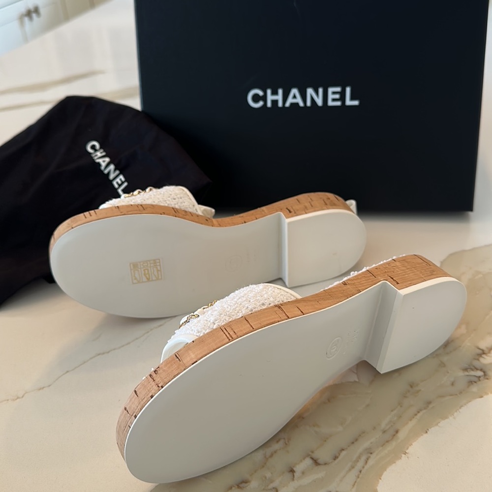 NWT. CHANEL Chain CHA-NEL Cotton Tweed and Cork - Picture 3 of 6